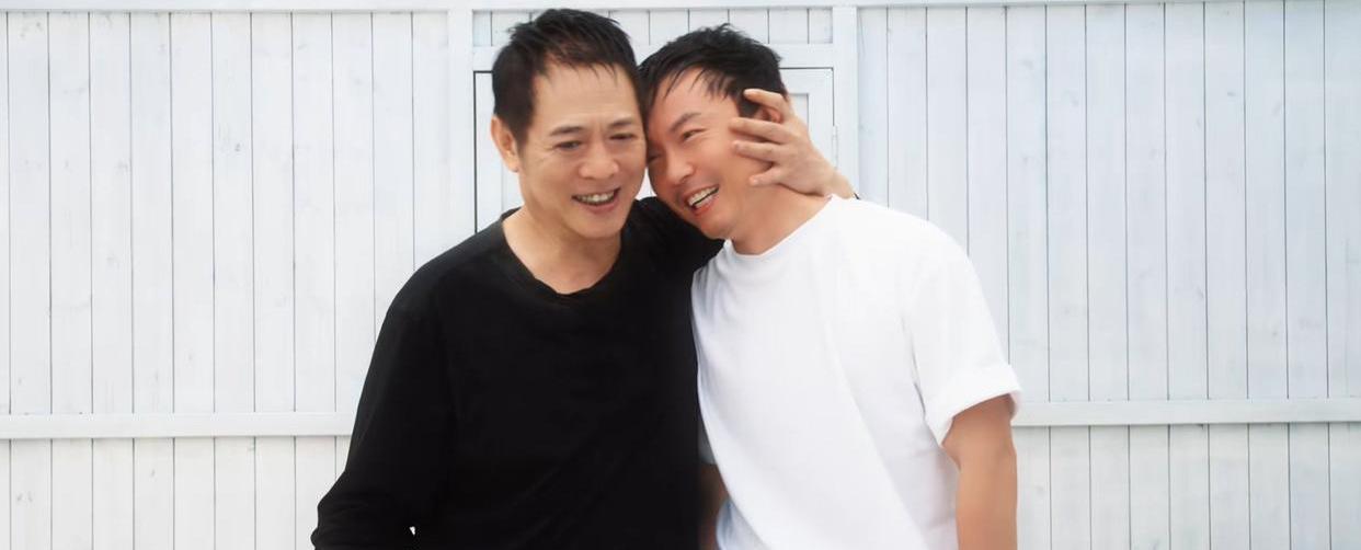 李连杰和谢苗时隔多年再同框，李连杰的变化不是很大，谢苗长得太老成了，两个人看起来