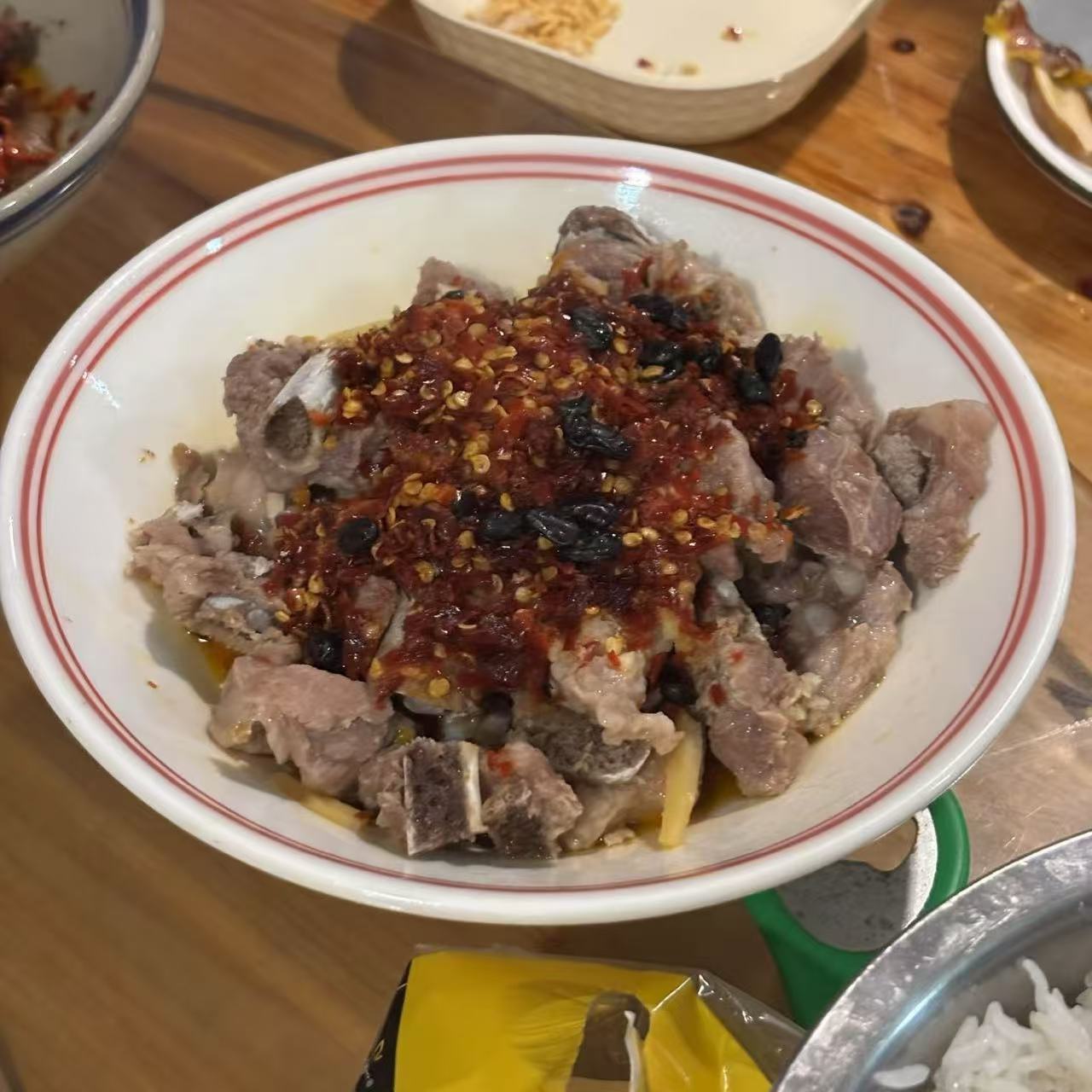 长沙周边寻美食，浏阳这家柴火饭庄很好吃！