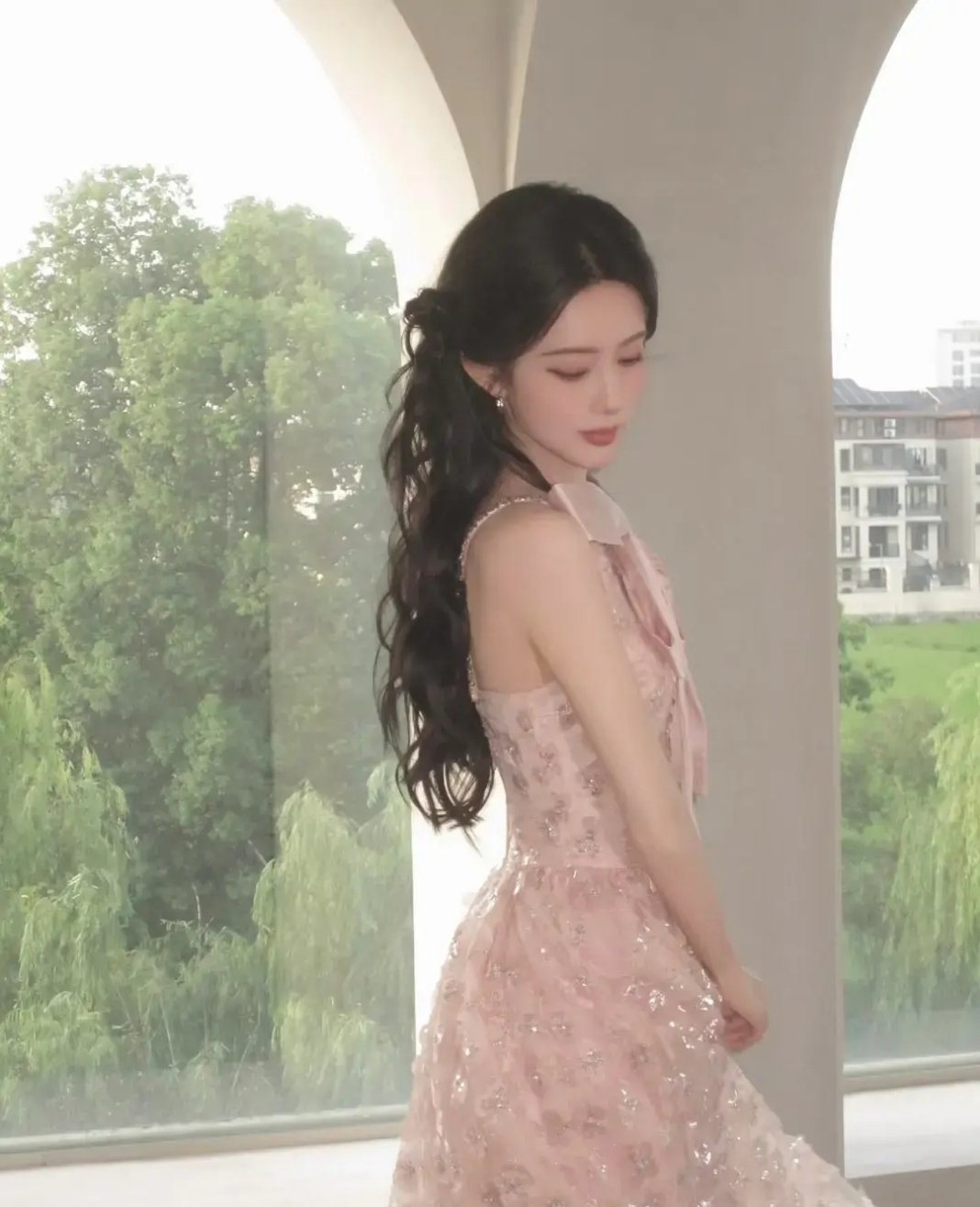 孟子义这么漂亮，怎么每次投95四美都是第五名？