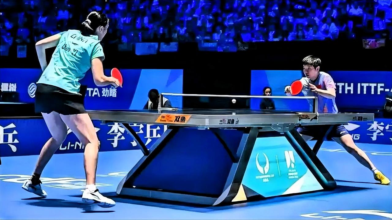 孙颖莎和陈熠的未来发展规划两人规划完全不同：孙颖莎是“巅峰冲刺+传承过渡”，