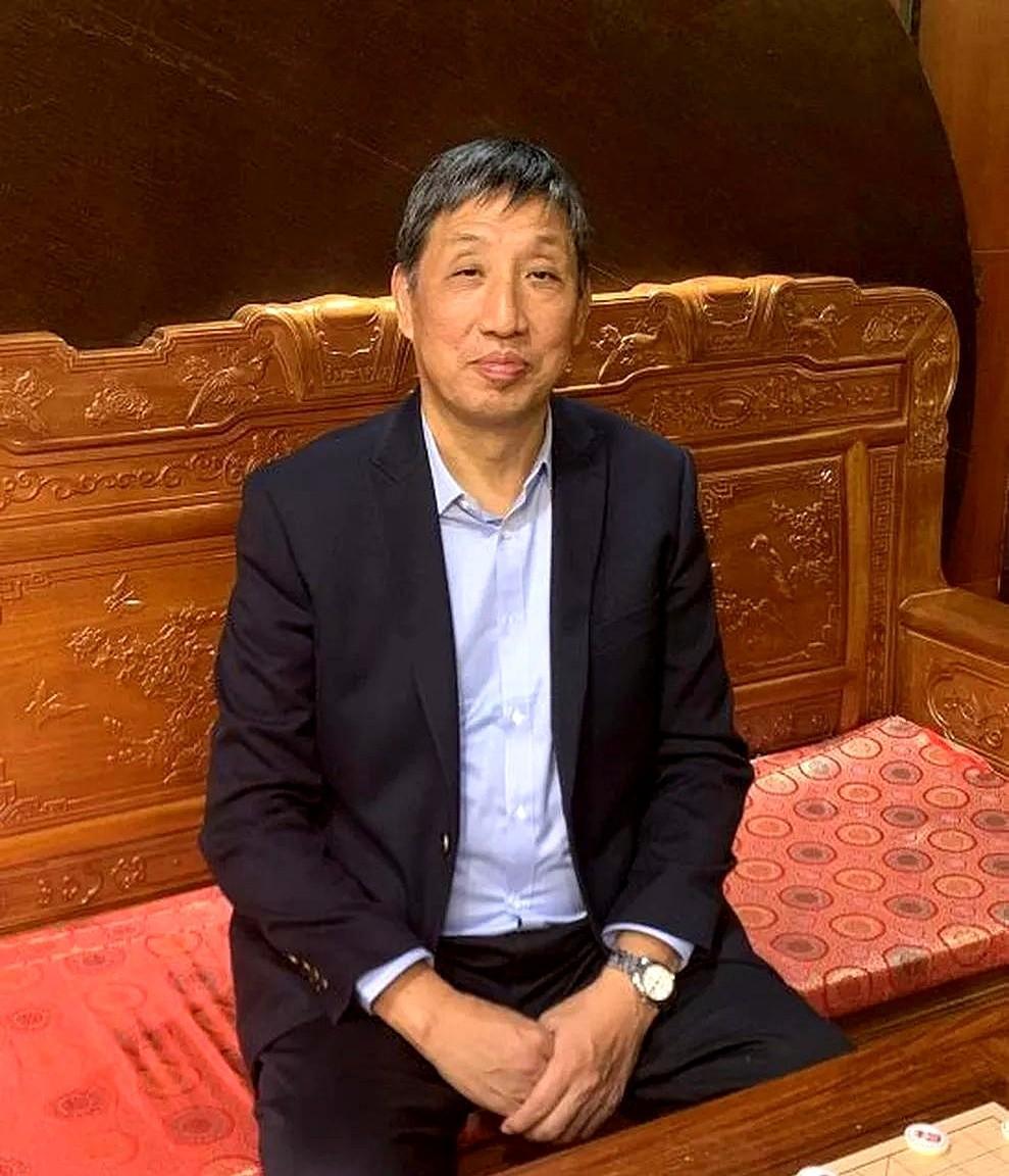 柳大华猛，柳大华先手和许银川下了311步，苦战两个小时，柳老下的许银川没脾气，猛