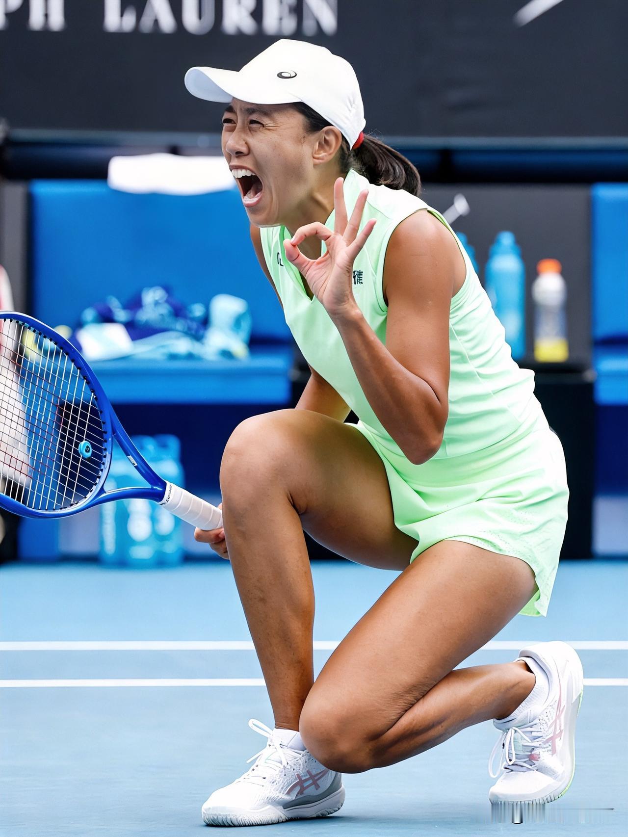 我敢说，澳网这块场地很大概率，就是37岁张帅整个职业生涯中的一块福地！