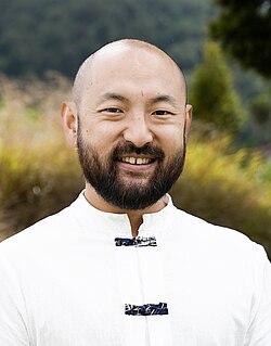 议会爆出刺耳言论！新西兰外长勒令华裔议员回国，中方火速严正交涉。当地时间