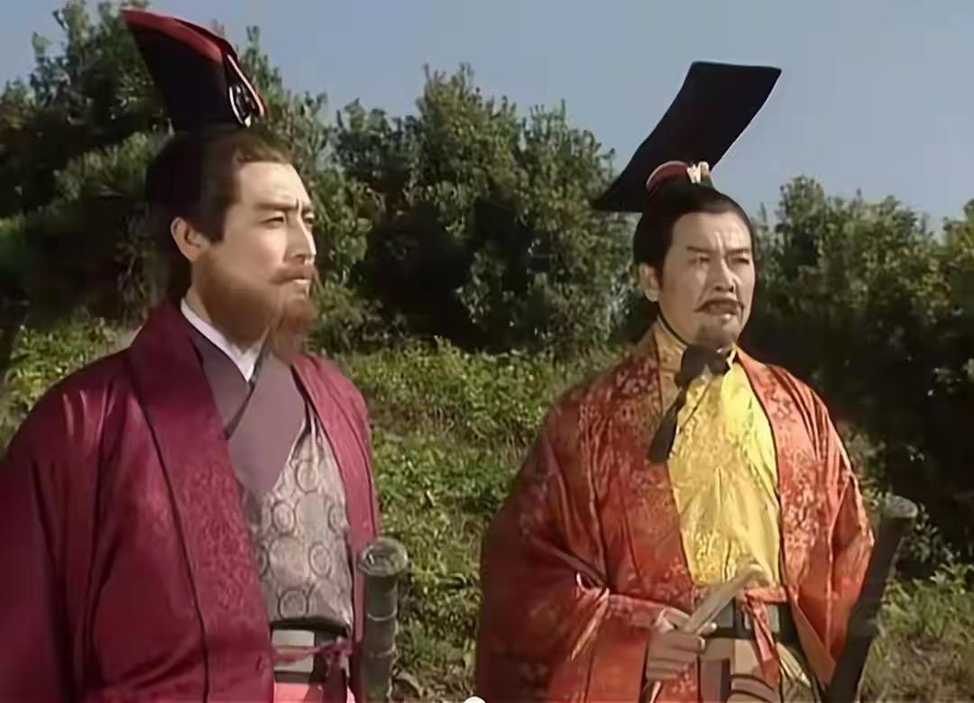 如何评价刘备？大耳朵的军事能力？这哥们打赤壁起，直到夷陵之战，一言以蔽之：战