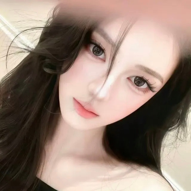 𝑾𝒆𝑪𝒉𝒂𝒕女生头像｜快乐是免费的特别快乐可能就要花点钱了