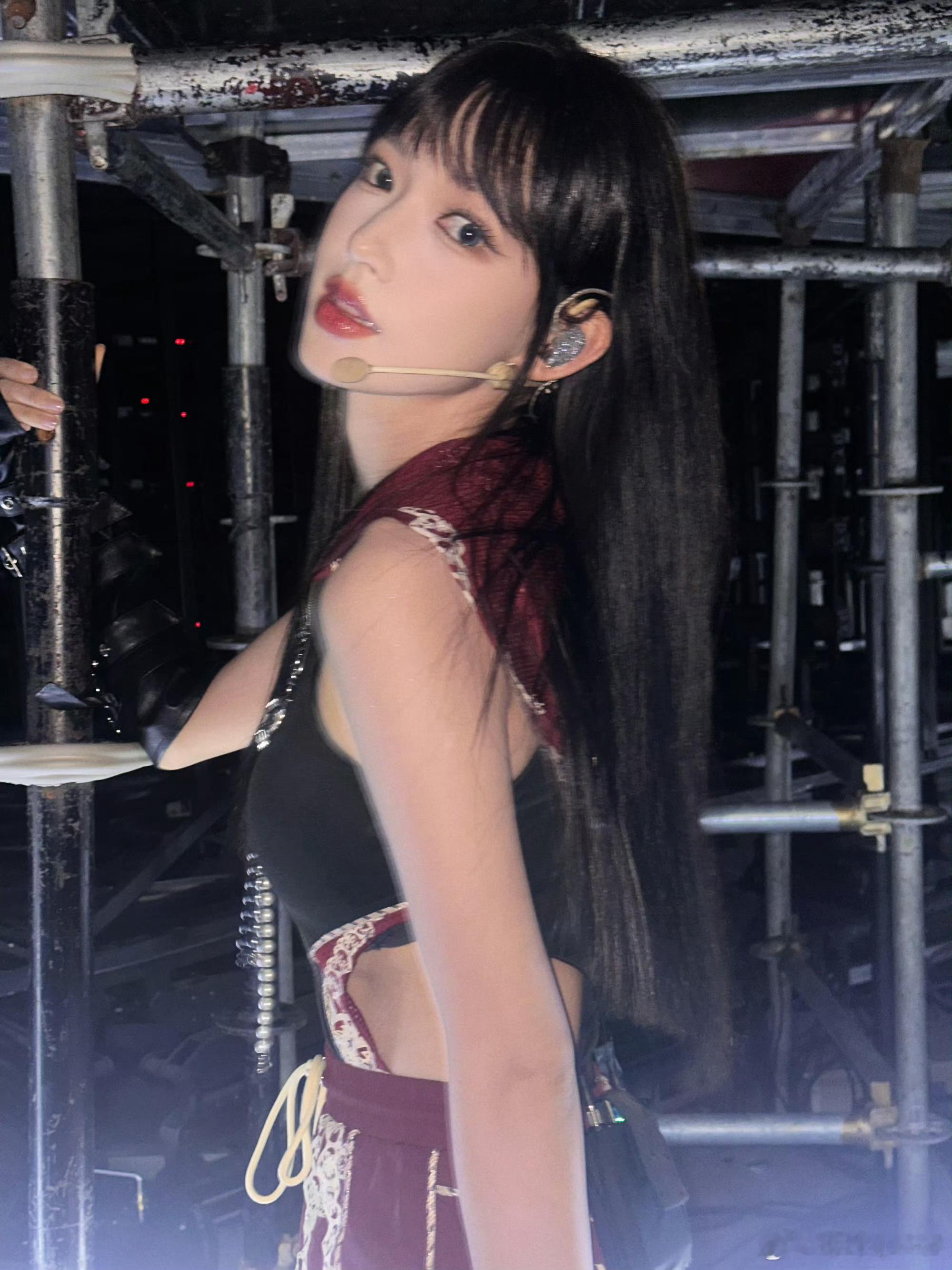 程潇是人间芭比叭，这个美丽的建模怪！​​​