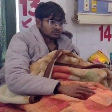 印度一名20多岁的年轻小伙苏拉杰，两次参加医学入学考试都没考上，竟做出了个极端决