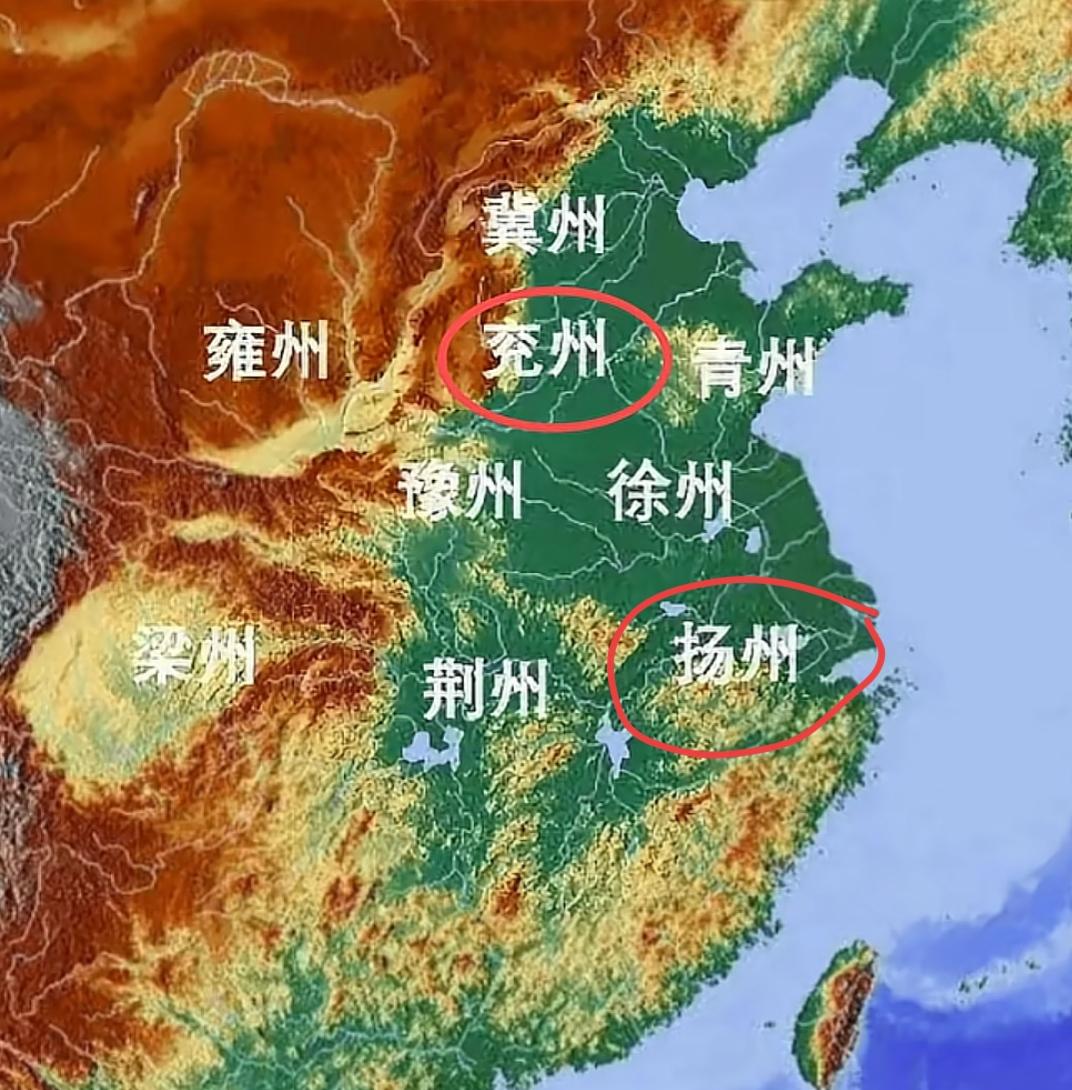 古九州展示了山东的几个城市。以前的兖州是很大的，经济实力雄厚，地理位置优越。现在