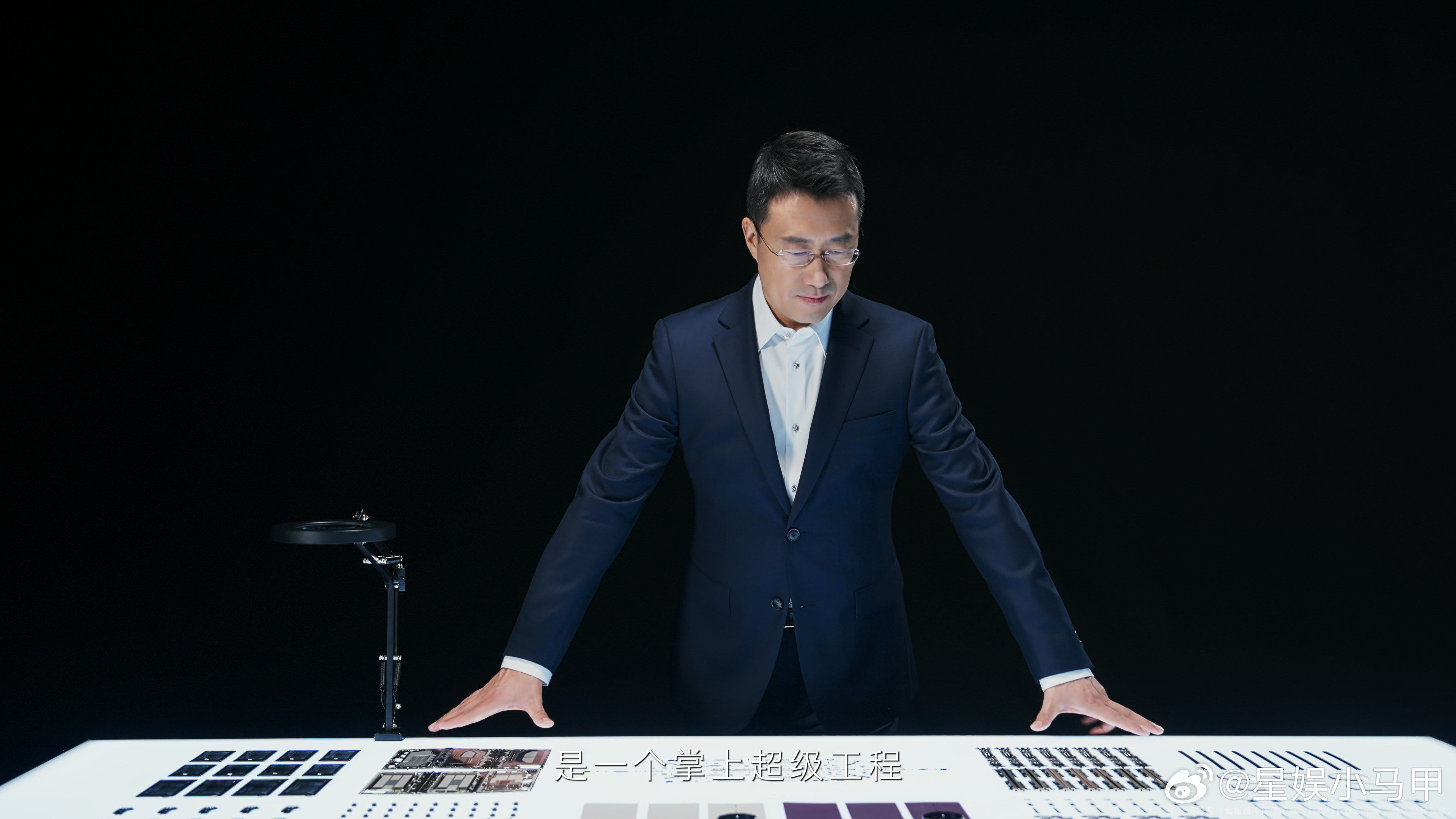 不愧是“国货之光”！三折叠光有技术还不够，能量产才是真本事[点赞]华为这波全链路