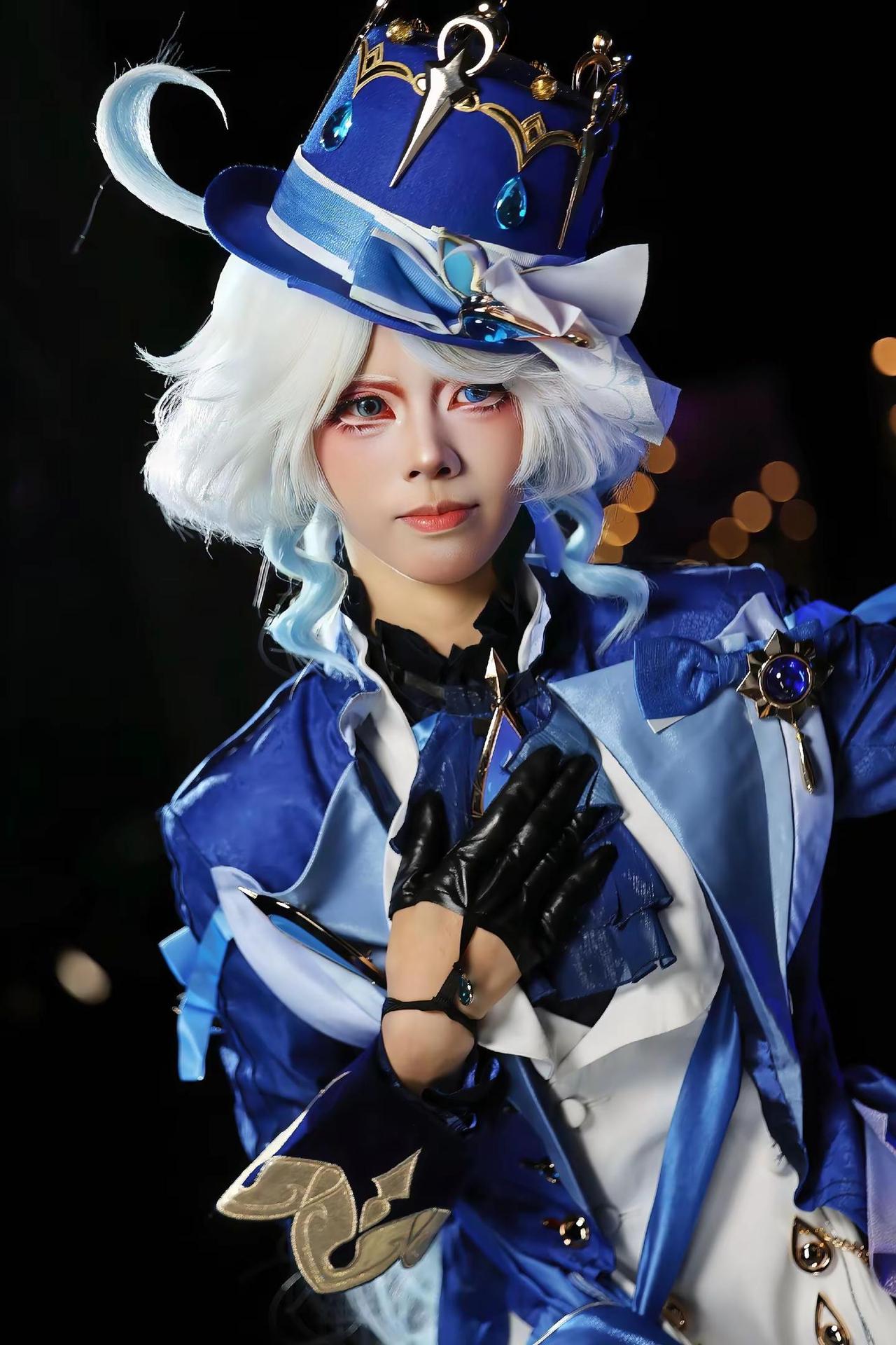 拿着70-200逛萤火虫漫展简直崩溃了。萤火虫漫展cos二次元漫展cos