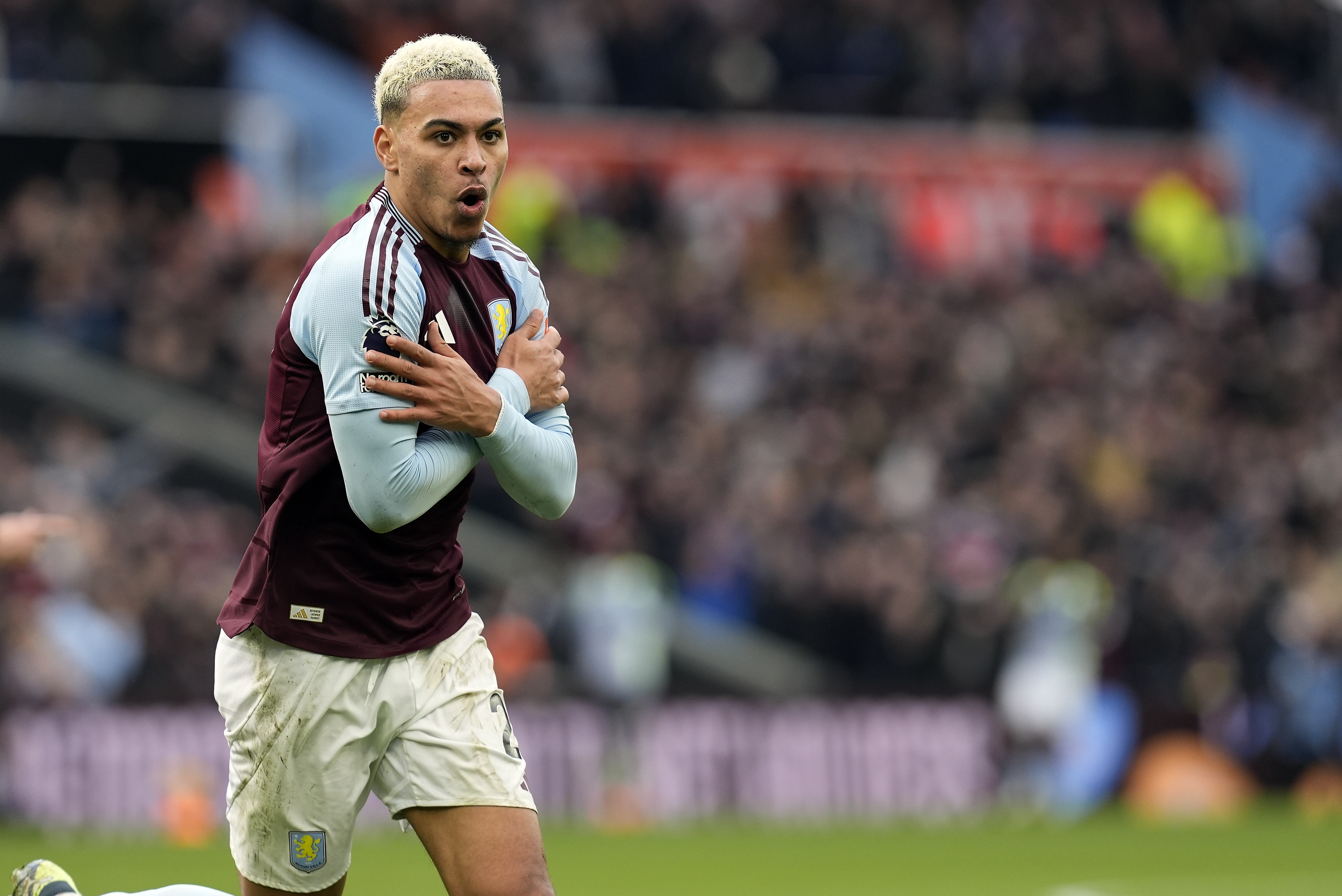 9连胜! 罗杰斯: 现在不会考虑争冠, 之前外界还在谈论我们保级呢