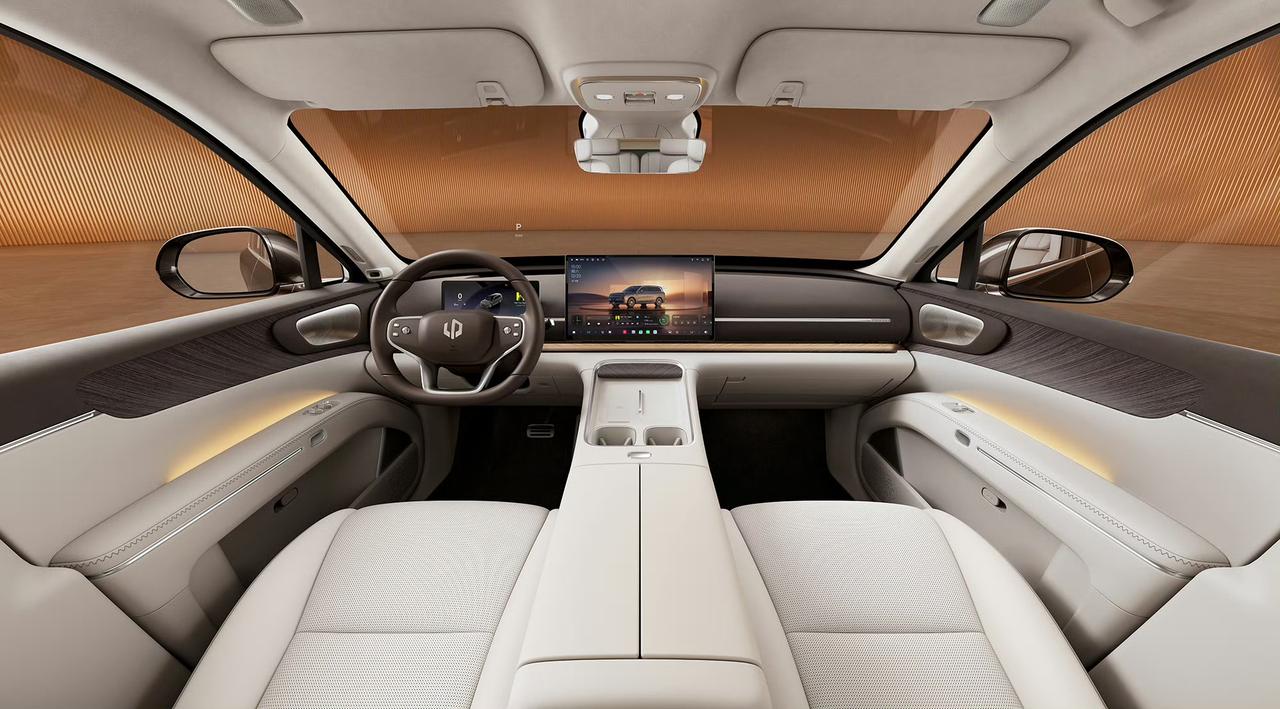 零跑D19内饰官图发布！符合你对旗舰SUV的想象吗？日前，零跑D19正式发布了