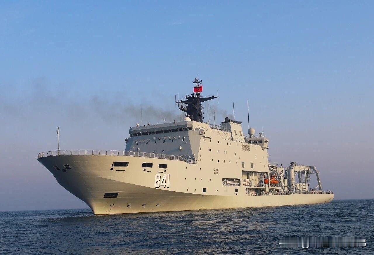 玩潜艇的大国海军，必备抢险救灾装备，中国海军的国产援潜救生装备技术水平世界一流。
