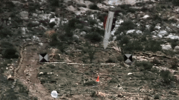 世界最强钻地弹在哪国？中国还是美国？中美两国都拥有超级钻地弹，但却是完全不同的两