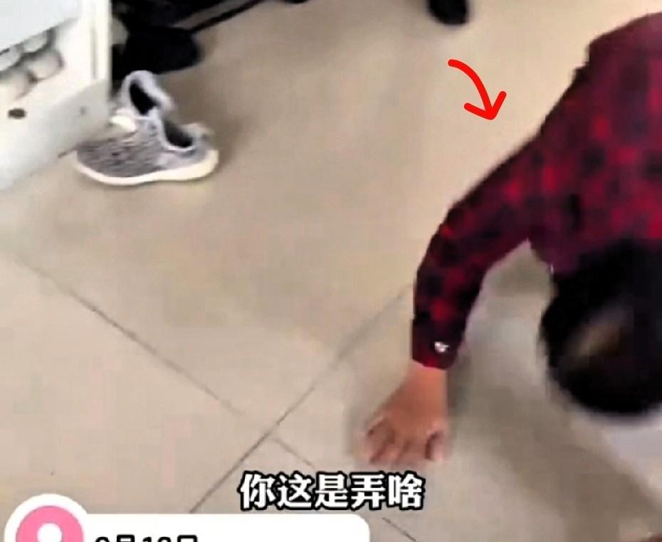 “这叫什么事，真的看不下去了！”近日，河南，一女子离婚后，前夫一家人找上门，想让