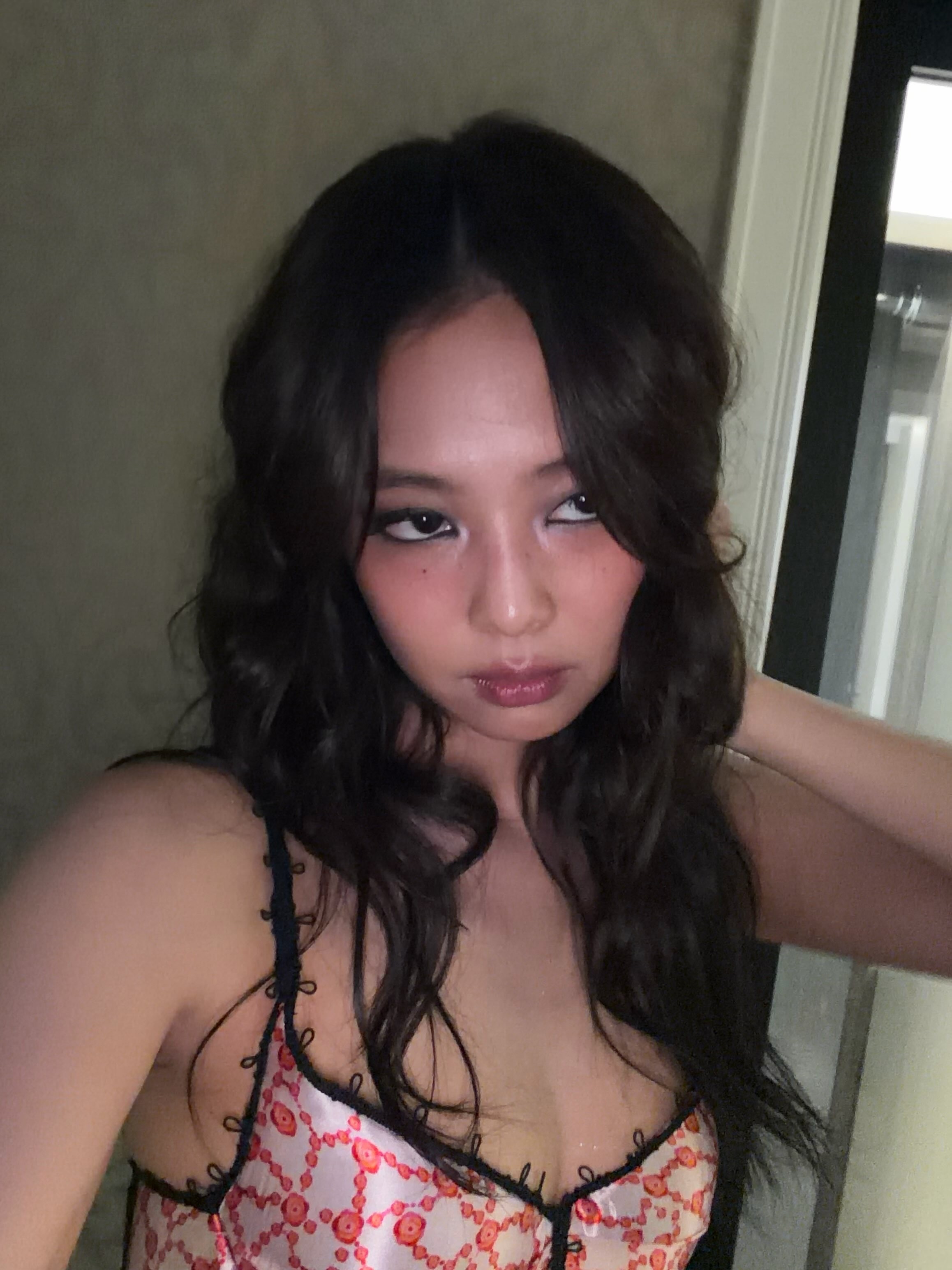 Jennie🔥