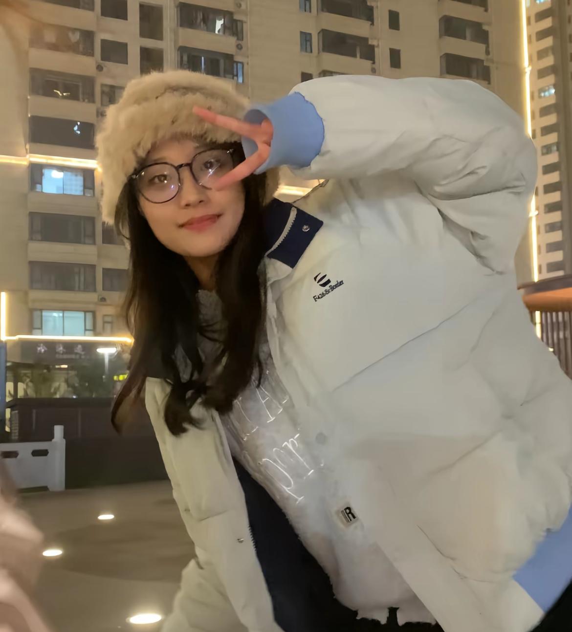 花费百万，移植成功，最终还是人财两空！陕西榆林“美少女”佳敏去世，年仅20岁，