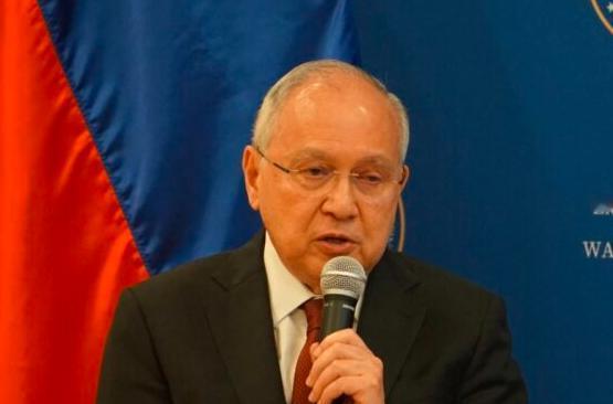 白日做梦！【网易新闻】2026年2月10日，菲律宾驻美大使罗慕尔德兹公开表示，