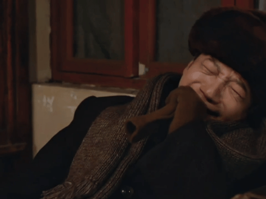 庄先进中国式父亲《好好的时光》里田雨演技全程高光，庄先进就是最真实的中国式父亲。