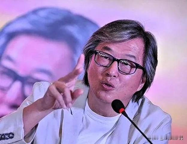 台湾网红墓地直播引争议明星家属隐私边界该如何界定前两天看到王伟忠在电视上说人
