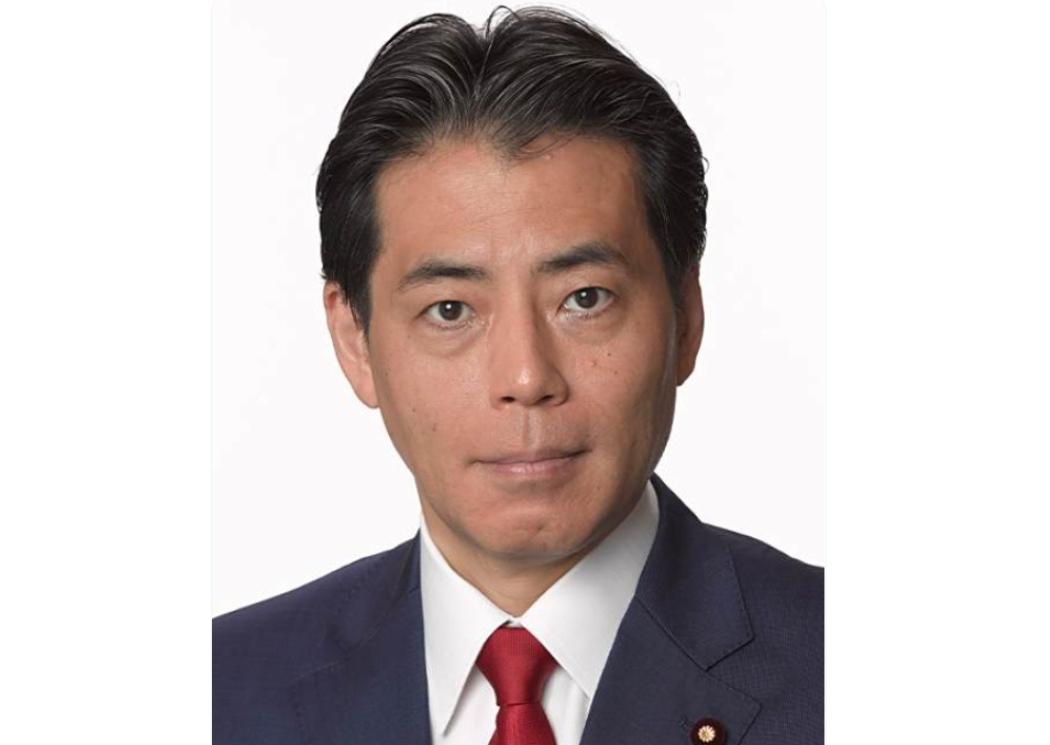 一岗传3代，人走岗还在，早市早苗的防卫大臣或将由58岁的福田达夫出任。5大门阀