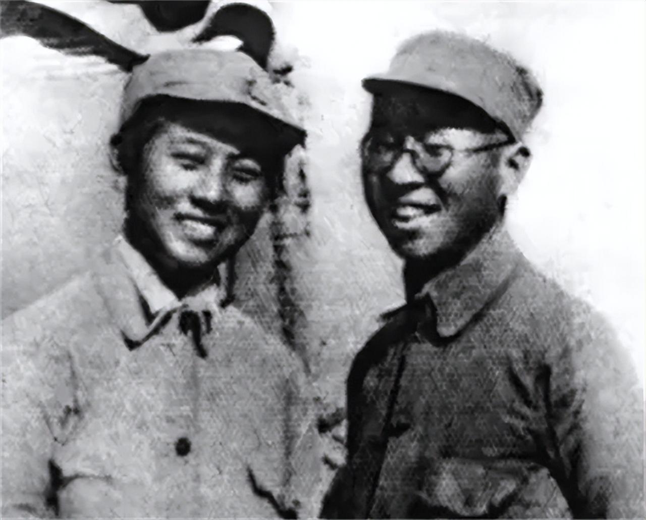 1941年，一女团长不幸腹部中弹，日军发出一阵狞笑，大叫道：“女八路的花