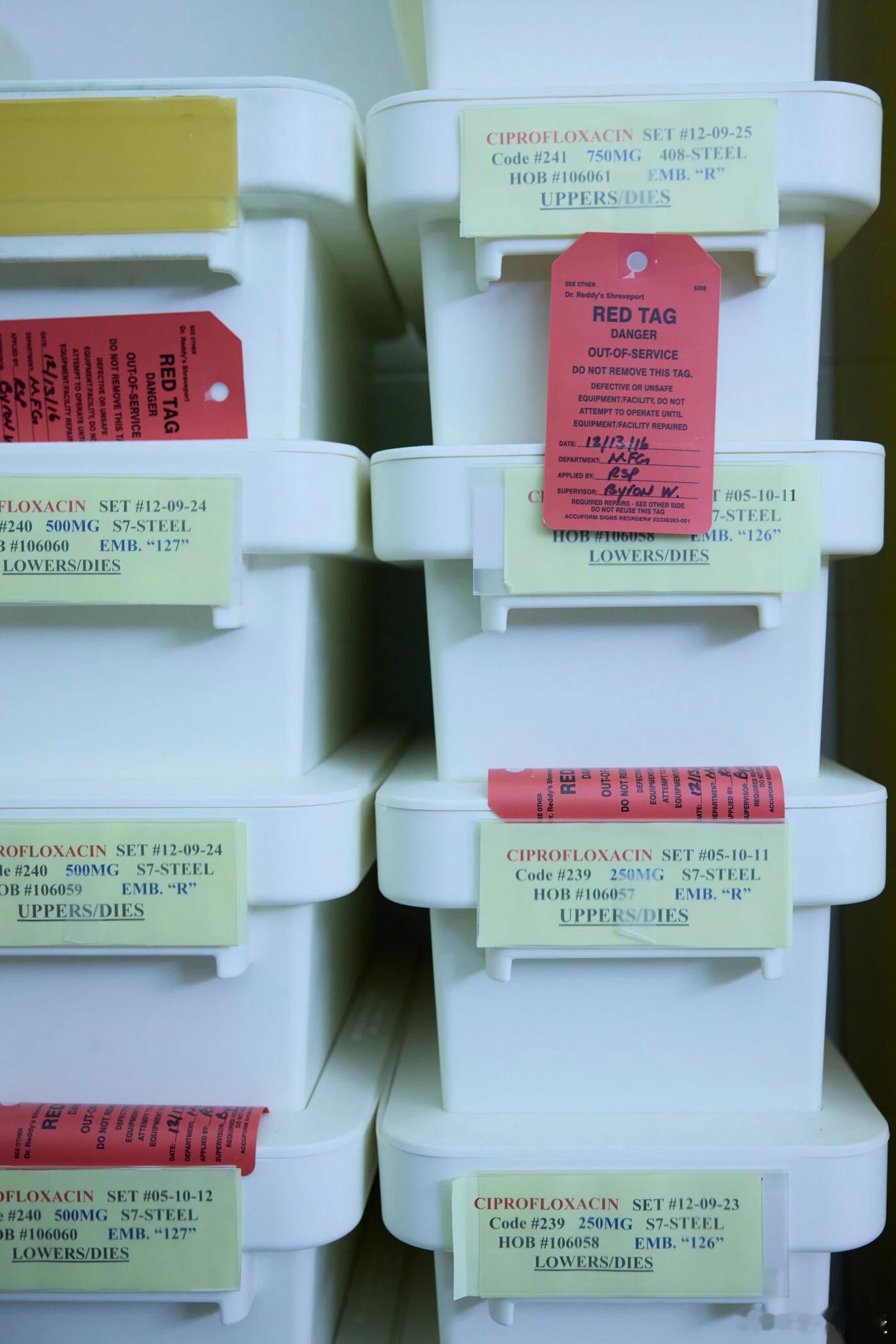 【美国这家关闭的工厂表明，重振制药业有多么困难】[省流：特朗普关税威胁下，富企承