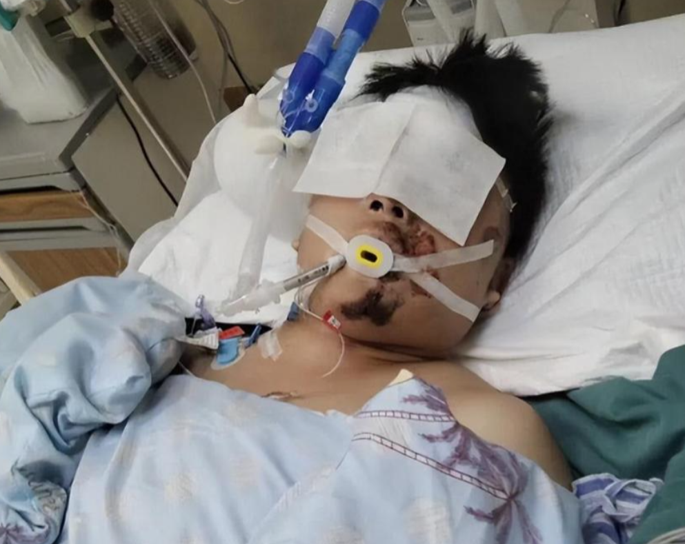 张俊豪离世！才20岁要考军校，高考前被邻居撞成植物人，真相离谱