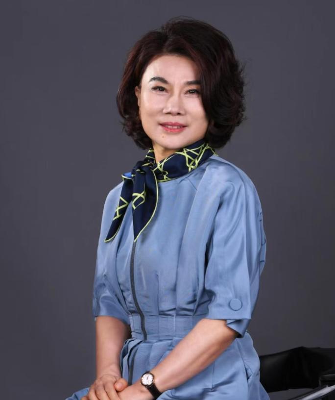 董明珠的话应验了！2025年4月，格力电器的临时股东大会上，董明珠在回应管理