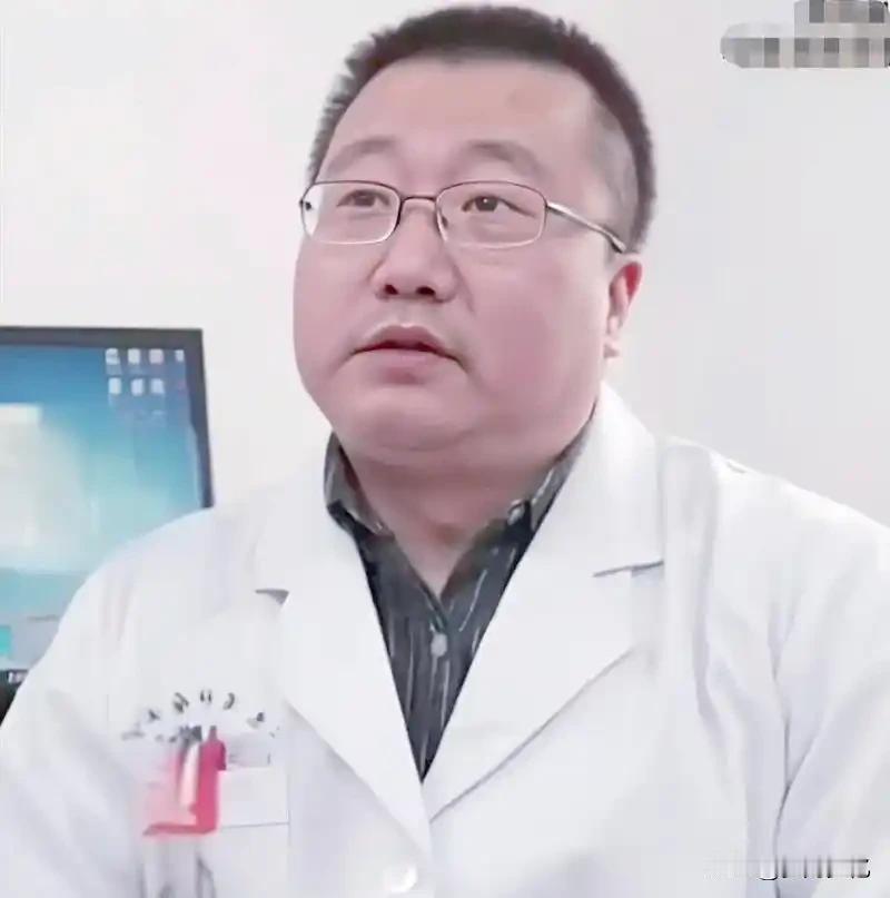 查“贪腐”查到全员沉默，这个大夫太“反常”！​​本来是奔着“查贪腐、治乱