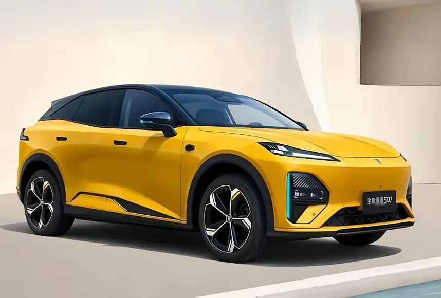 一觉醒来，车市炸锅！工信部新规落地，谁在偷着乐？1，纯电车车船税永久0元。