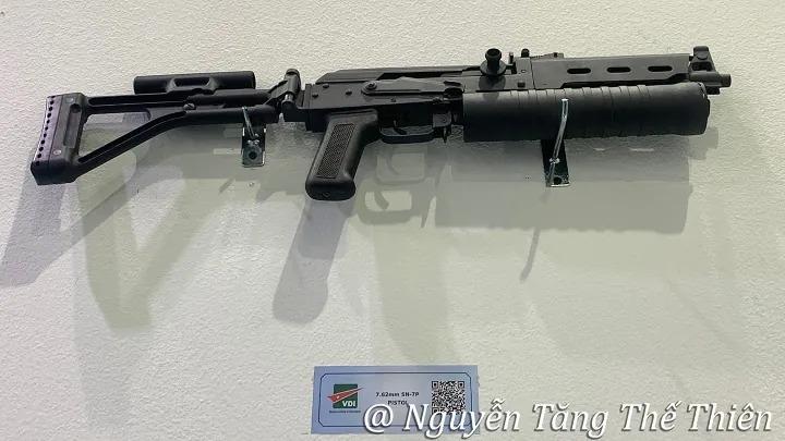 越南生产的野牛冲锋枪，不同在于越南使用的是7.62*25托卡列夫手枪弹，不是9毫