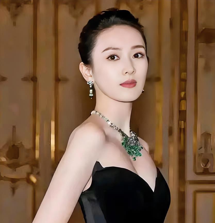 大家不要再羡慕童谣了，我们永远不可能成为她，仅这一个条件，大多数人都无法做到
