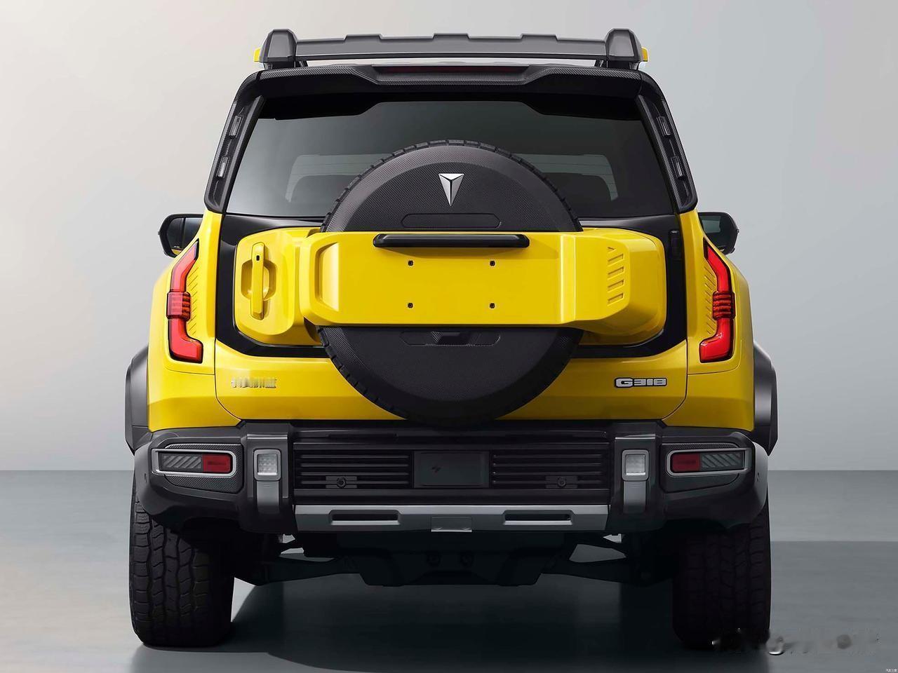 同是硬派SUV，差距咋这么大？深蓝G318惨卖421辆，方程豹钛7狂销2.4万！