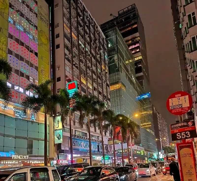 悔不当初！一香港女子移民英国三年，天天“以泪洗面”，本以为自己能在香港过上好