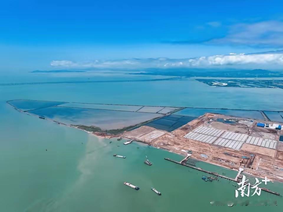 砸144亿！广州南沙港五期今天动工，这事儿不光是广州的事，整个大湾区的航运格局都