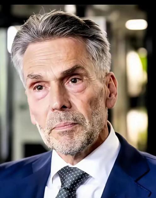 荷兰新消息！2026年4月7日，据荷兰媒体及多家外媒证实，荷兰国防部正式宣布