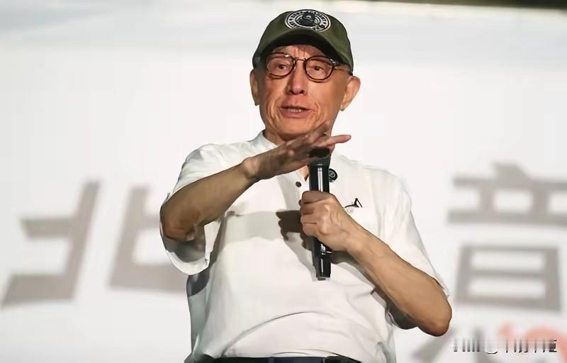 曹兴诚今（8日）在脸书发文妄称，我们就应该把中国定义为“三河流域”，自古至今，流