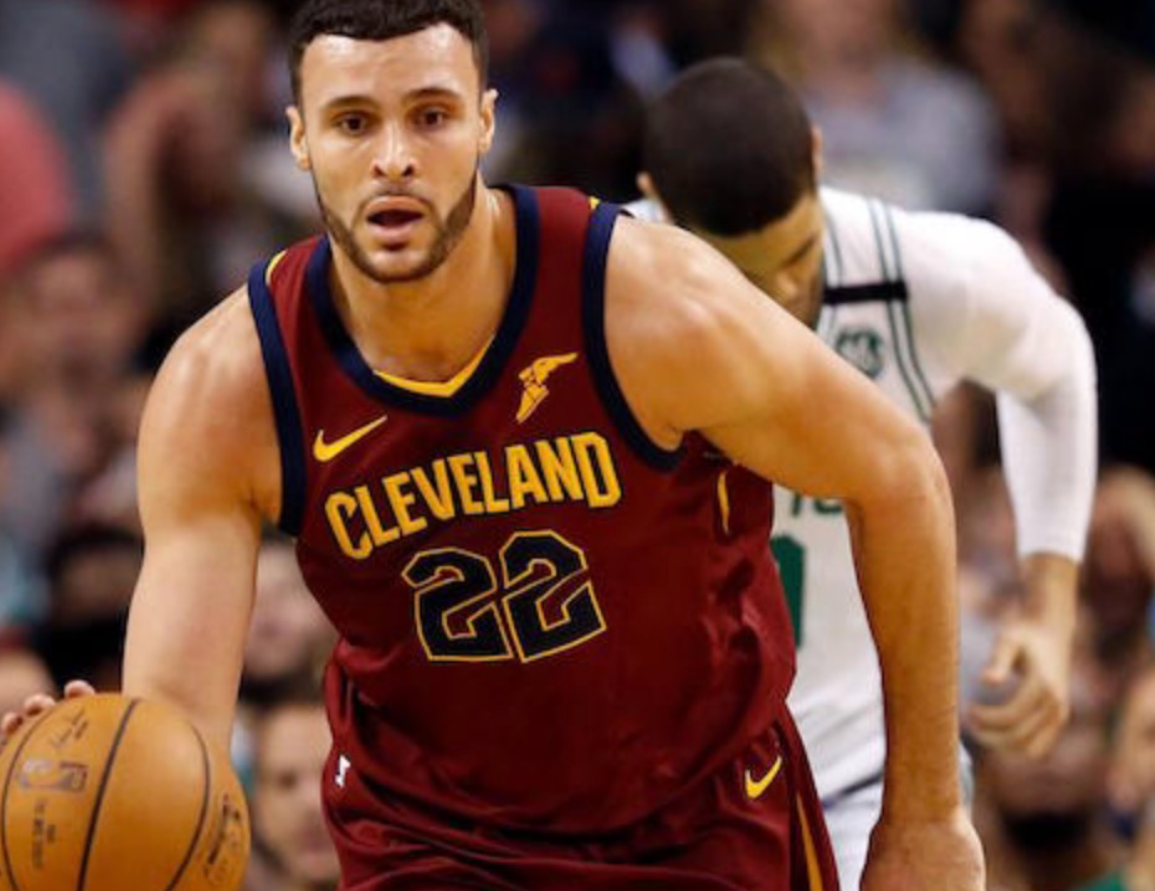 骑士球员小拉里·南斯在《HoopGenius》播客节目谈到了如今扣篮大赛的惨淡