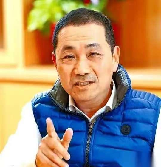 郑丽文这招太狠了，居然接触侯友宜的支持者。说白了，其实很简单的道理，大家想想