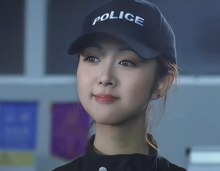 薛凯琪，不愧是“香港最后一个少女”！说到甜美，王心凌恐怕没她那一份；论性感，