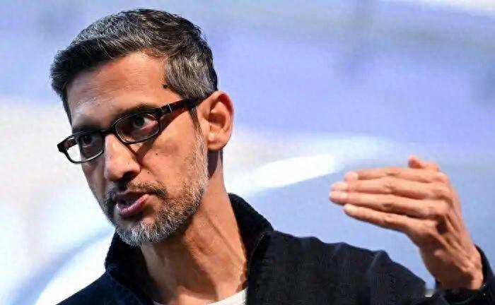 谷歌AI新品爆红，硅谷大佬集体转投，OpenAI的反击会更猛？谷歌最近的Gem