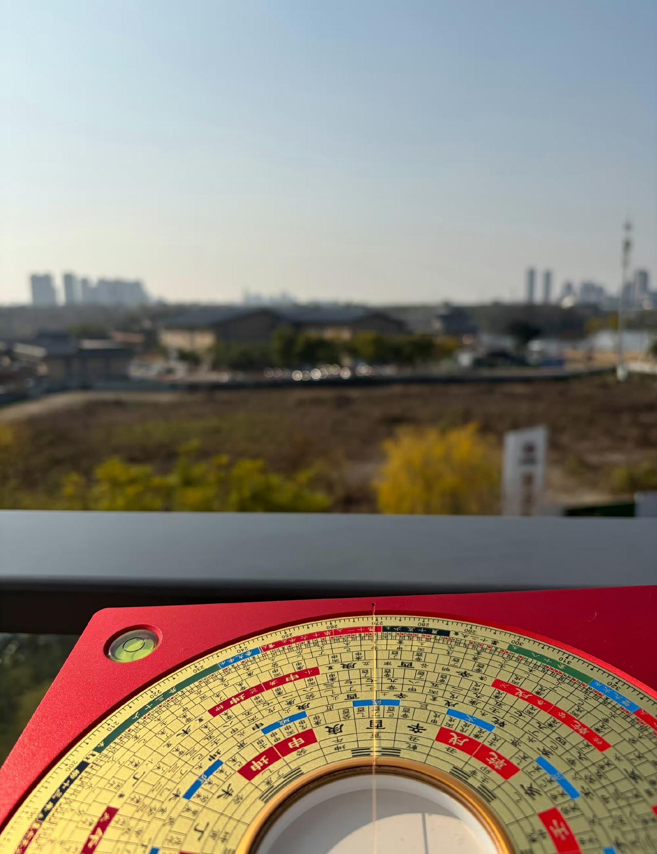 今日运势：丙午年辛卯月庚寅日2026.3.17日鼠：中吉平顺安稳牛：利