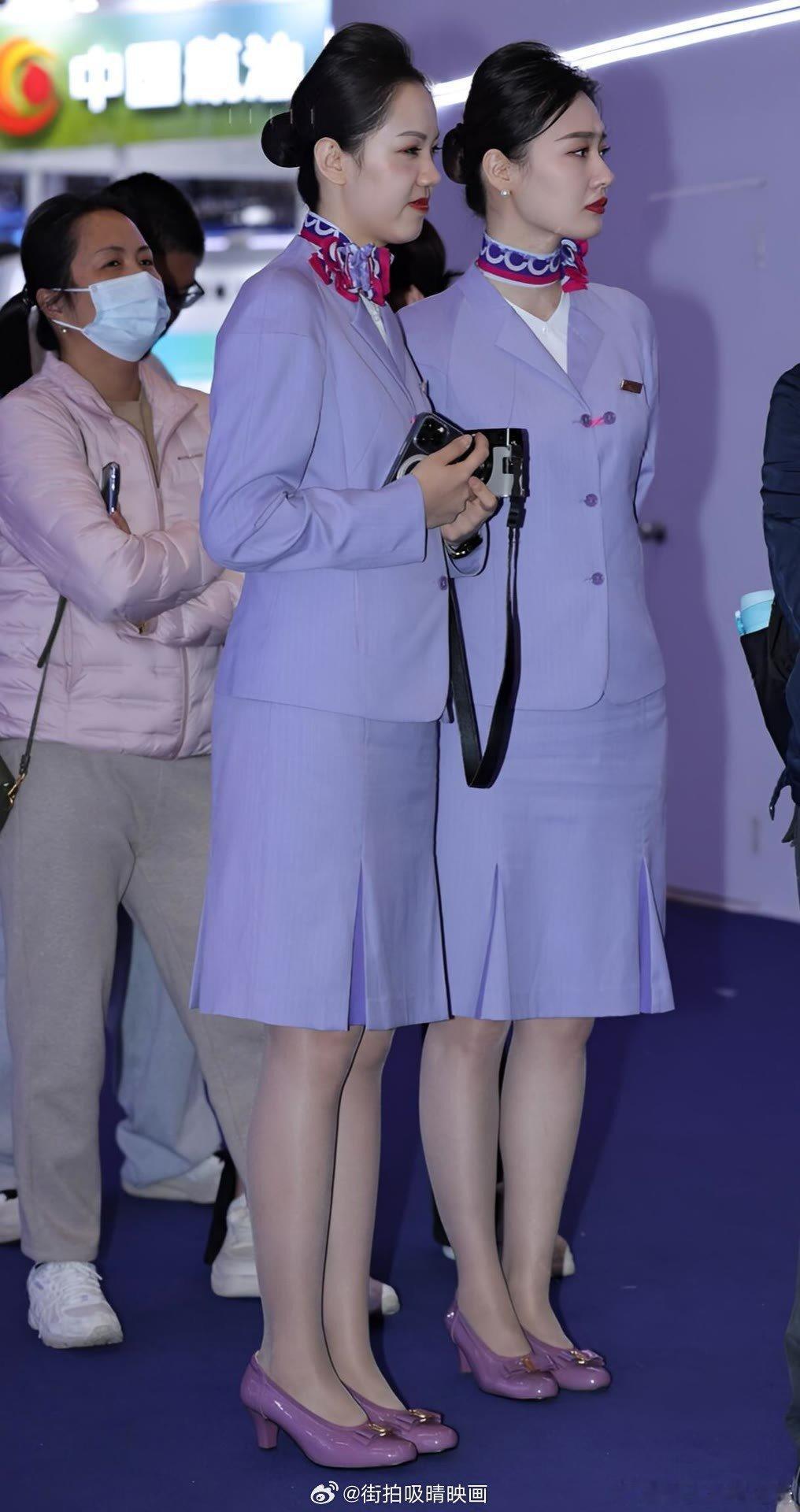 轻熟女神范儿美女驻扎地