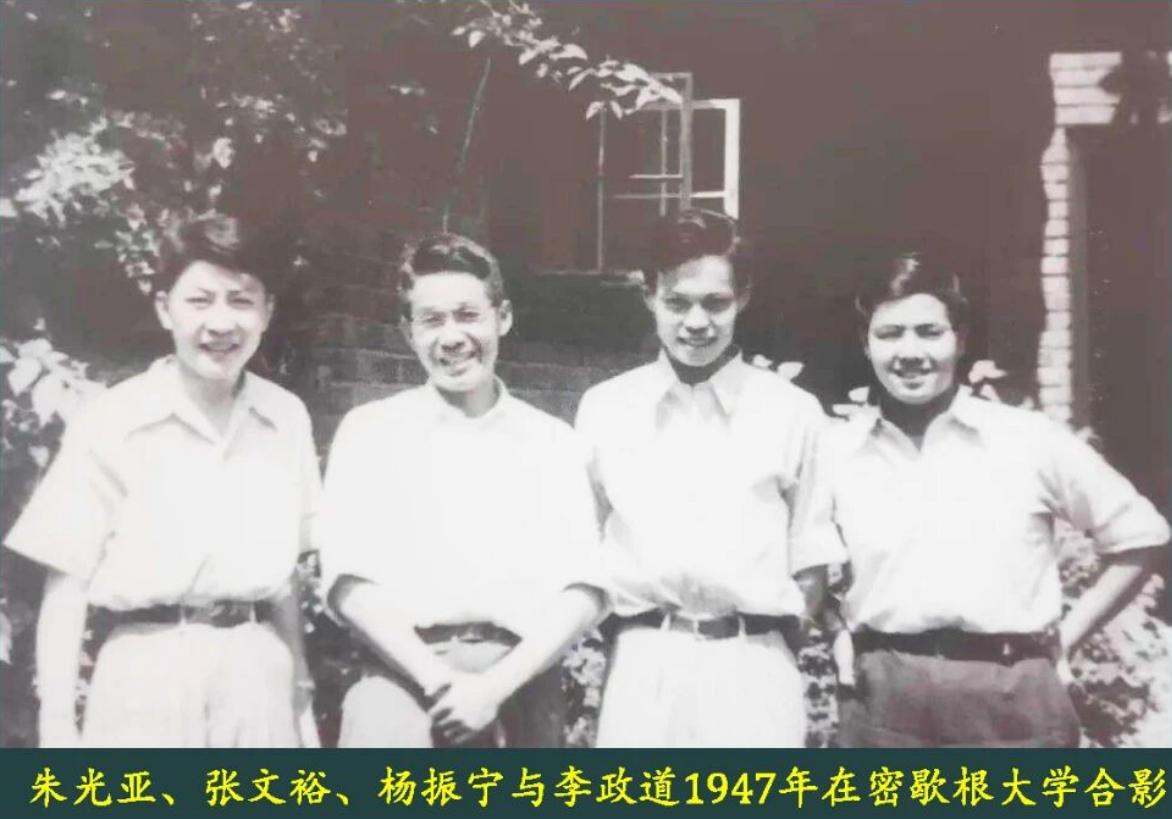 1945年，美国在日本投下了两枚原子弹，直接推动了二战的结束。对于原子弹的威
