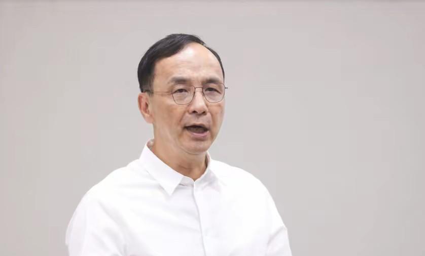 世大运事件，国民党不装了，郭正亮：大陆做过头了，大陆回击亮了世大运上，民进党搞