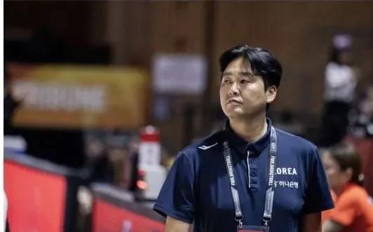 输球因为没吃香蕉？昨天韩国男篮在U16男篮亚洲杯上先赢后输，81-97不敌中国男