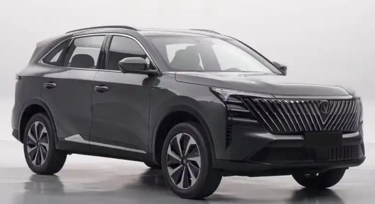 长安蓝鲸超擎HEV技术很先进，逻辑很强，因为没有得到大面积铺装使用，技术有待市场