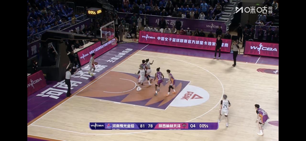 河南女篮绝杀陕西女篮、辽宁女篮击败北京女篮我本来看完女足亚冠比赛后，看的是辽