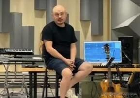 刀郎短期内不会再开演唱会网上有人炒作刀郎接下来会接着开演唱会，这是对刀郎人格